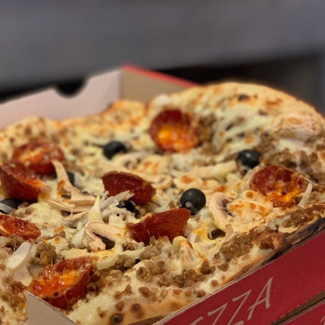 La Calypsia Montrouge PIZZA AU FEU DE BOIS 3